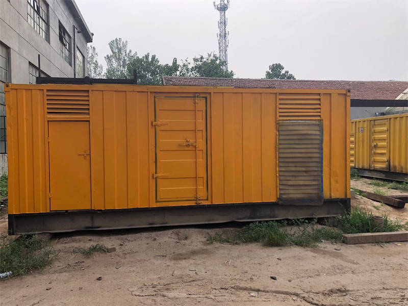 鱼台发电机出租进行负载测试时，电瓶电量不足的具体判断标准是什么？